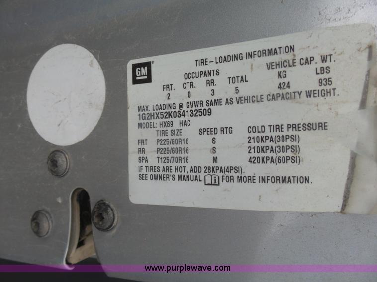 image for item L7473 2003 Pontiac Bonneville SE