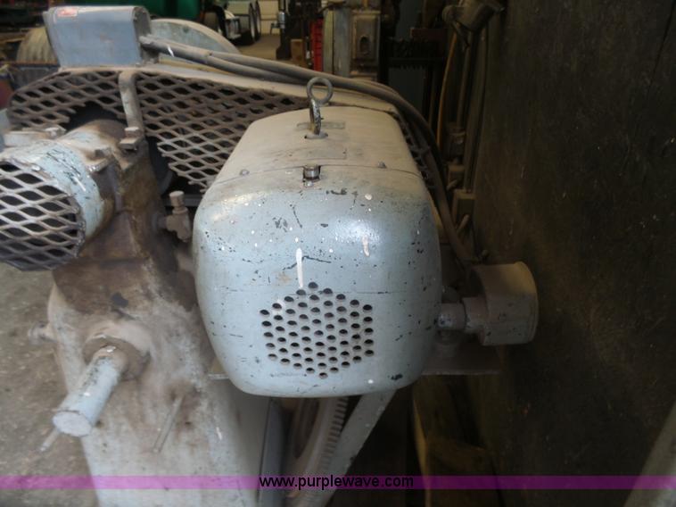 image for item L7475 Machine Tools El-Essley Machinery Co. bench grinder