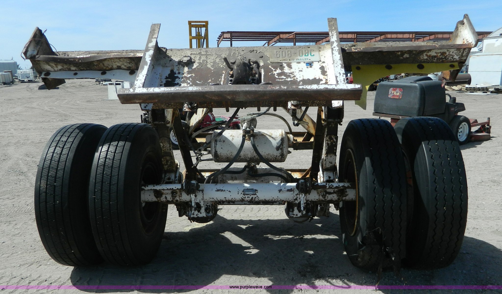 Rockwell trailer axle in Hays, KS Item BQ9867 sold Purple Wave