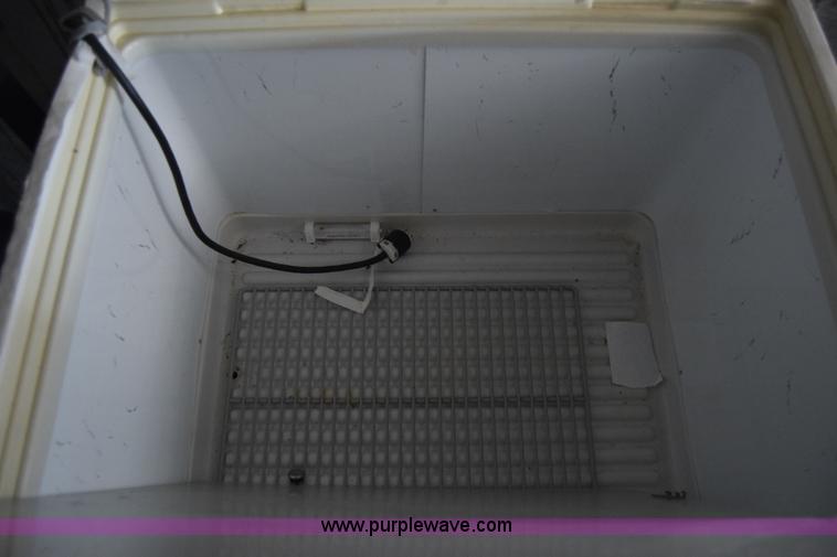 image for item AR9667 Restaurant equipment