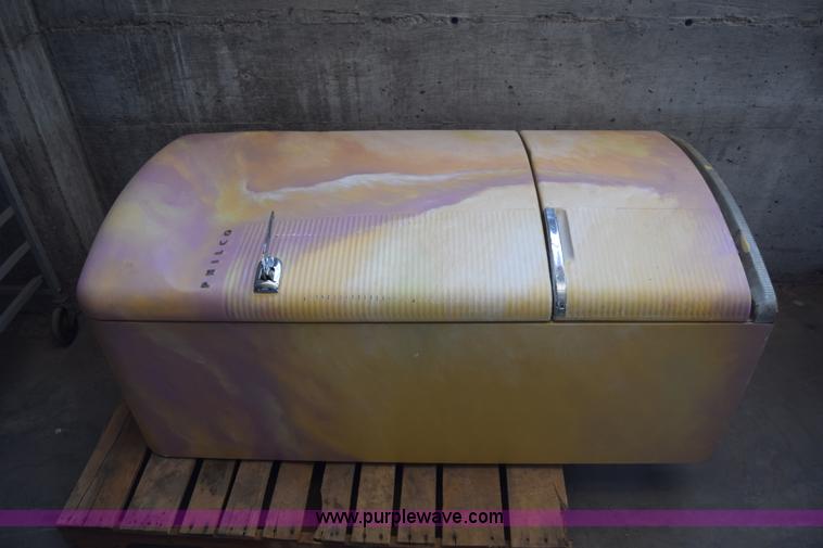 image for item AR9667 Restaurant equipment