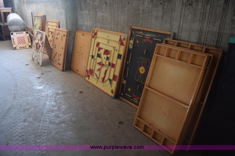 image for item AR9668 Board games