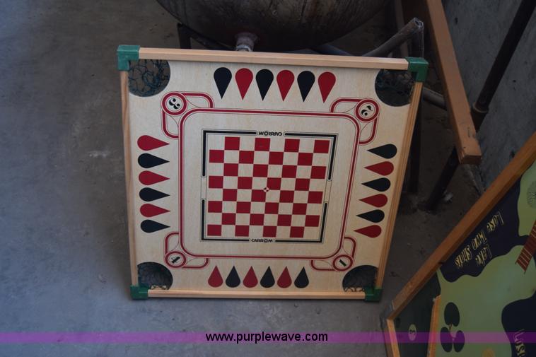 image for item AR9668 Board games