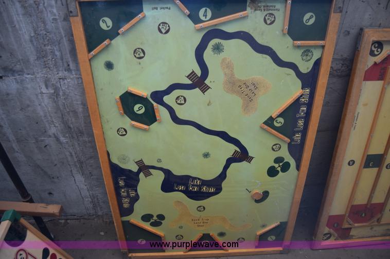 image for item AR9668 Board games