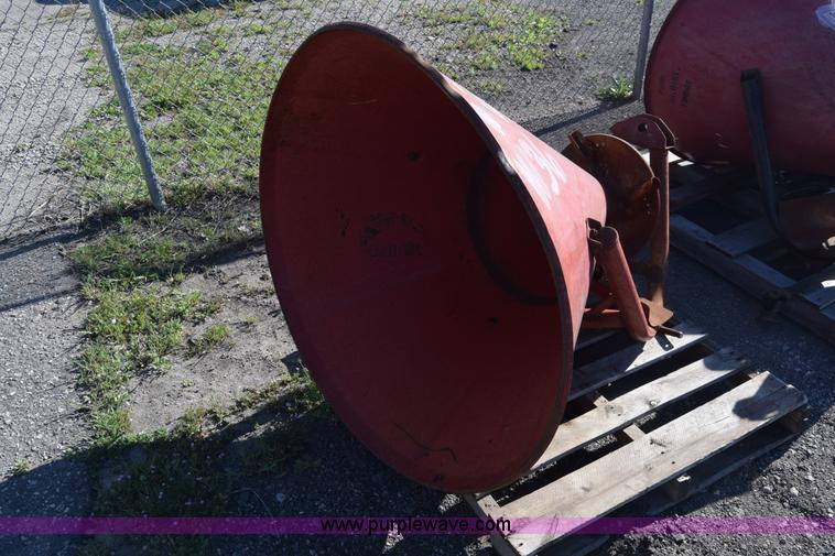 image for item BP9570 (2) Cosmo spreaders