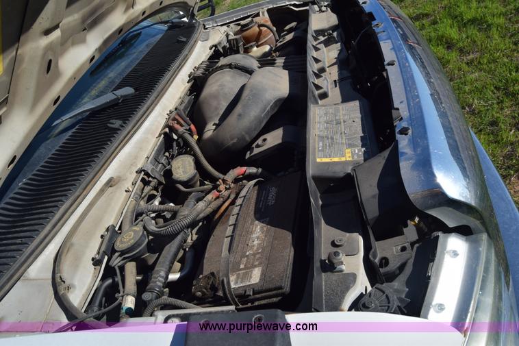 image for item BX9949 2008 Ford Eldorado E450 bus