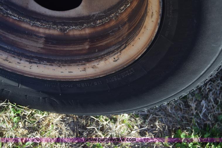 image for item BX9950 2011 Ford Eldorado E450 bus