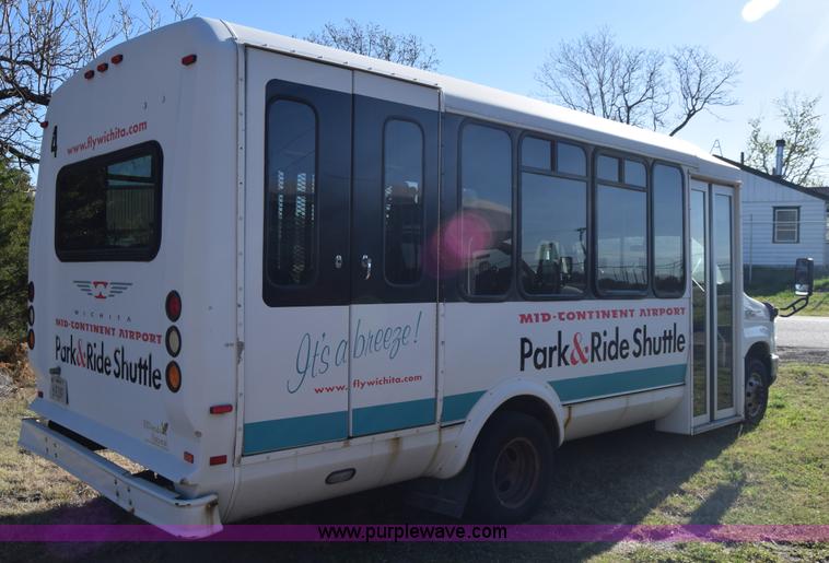 image for item BX9952 2009 Ford Eldorado E450 bus