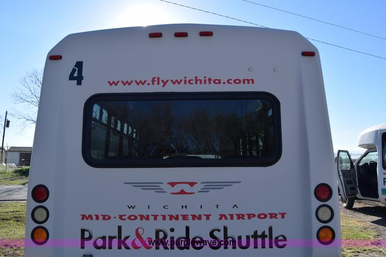 image for item BX9952 2009 Ford Eldorado E450 bus