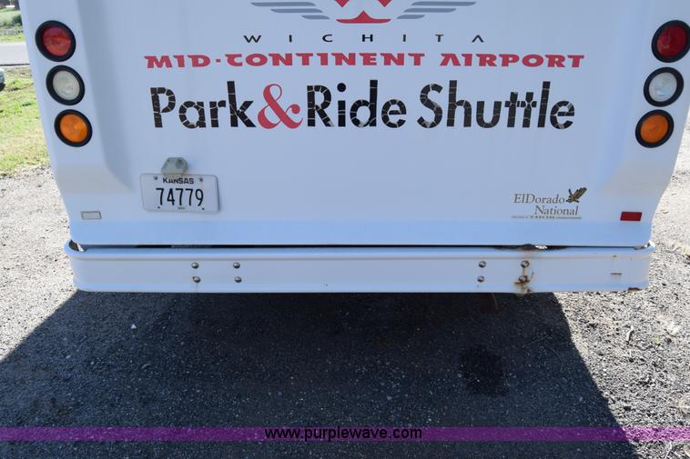 image for item BX9953 2009 Ford Eldorado E450 bus