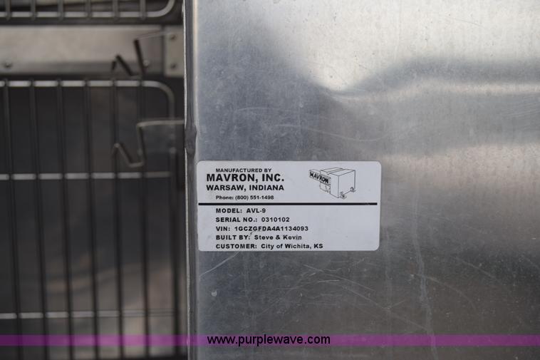 image for item L3752 2010 Chevrolet Express 2500 Cargo van