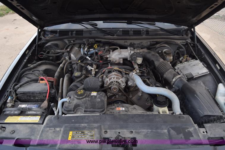 image for item L3754 2011 Ford Crown Victoria Police Interceptor