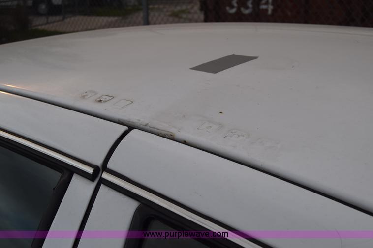 image for item L3754 2011 Ford Crown Victoria Police Interceptor