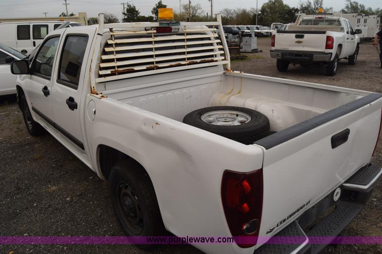 image for item L3756 2008 Chevrolet Colorado LT Crew Cab pickup truck