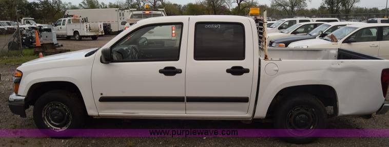 image for item L3756 2008 Chevrolet Colorado LT Crew Cab pickup truck