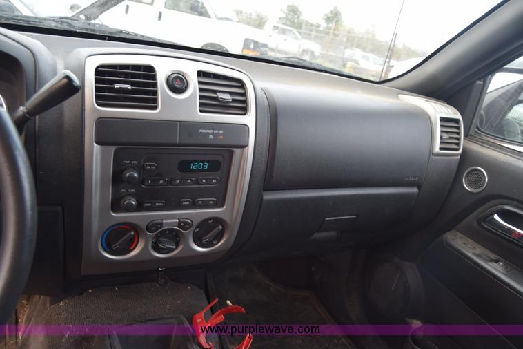 image for item L3756 2008 Chevrolet Colorado LT Crew Cab pickup truck