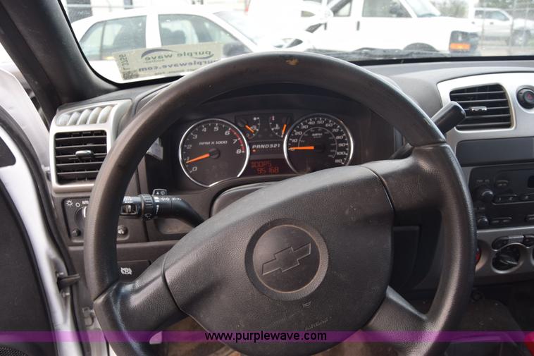 image for item L3756 2008 Chevrolet Colorado LT Crew Cab pickup truck