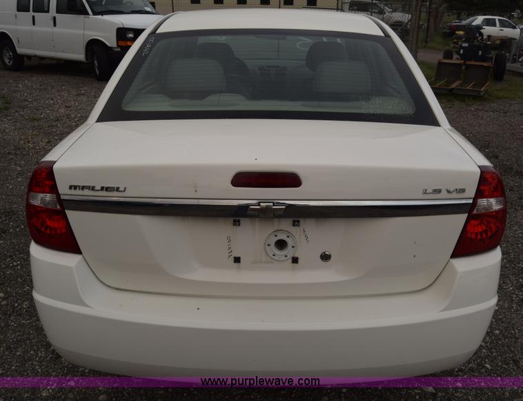 image for item L3758 2007 Chevrolet Malibu LS