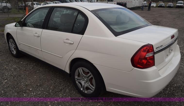 image for item L3758 2007 Chevrolet Malibu LS