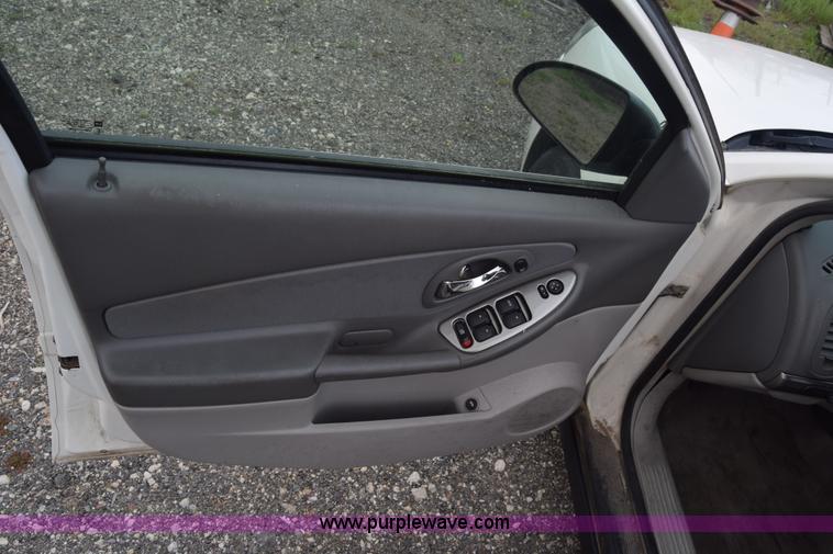 image for item L3758 2007 Chevrolet Malibu LS