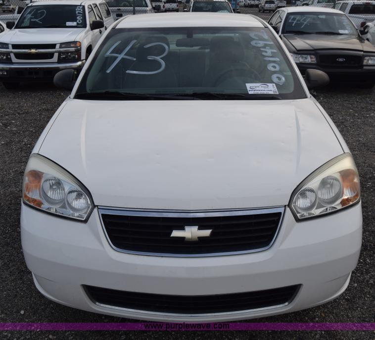 image for item L3760 2007 Chevrolet Malibu LS