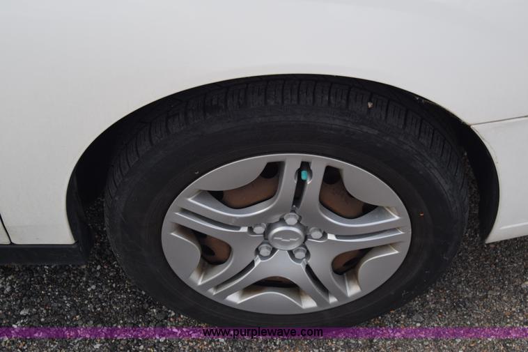 image for item L3760 2007 Chevrolet Malibu LS