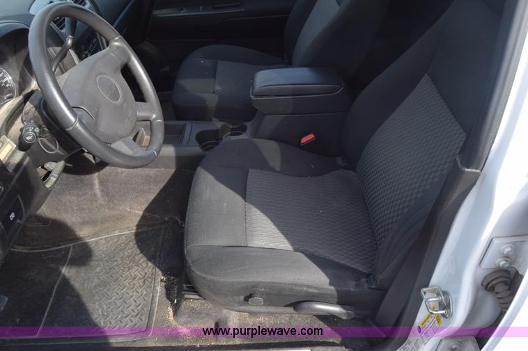 image for item L3761 2008 Chevrolet Colorado LT Crew Cab pickup truck