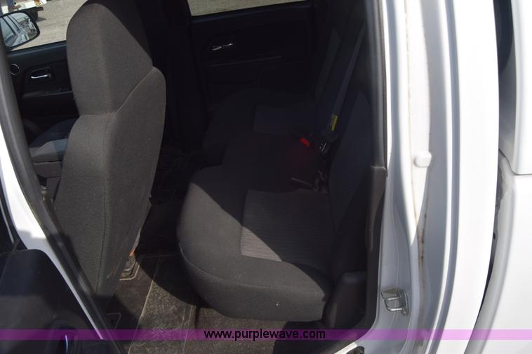 image for item L3761 2008 Chevrolet Colorado LT Crew Cab pickup truck