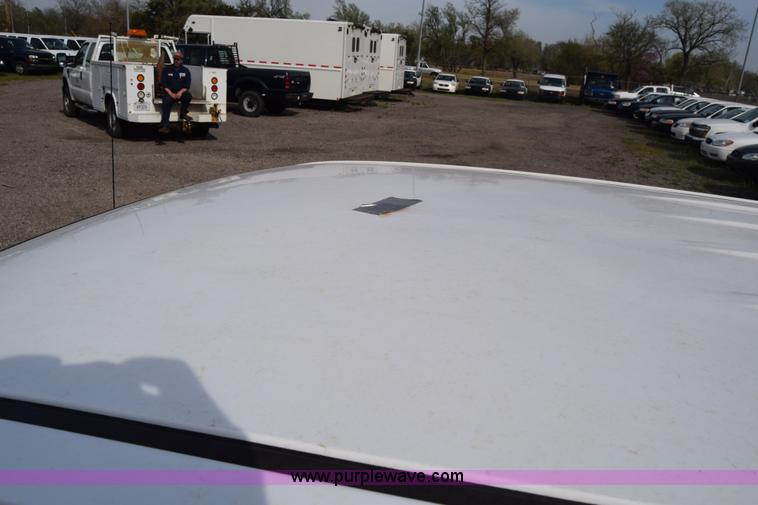 image for item L3761 2008 Chevrolet Colorado LT Crew Cab pickup truck