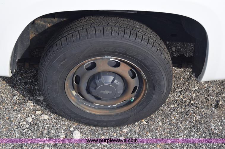 image for item L3761 2008 Chevrolet Colorado LT Crew Cab pickup truck