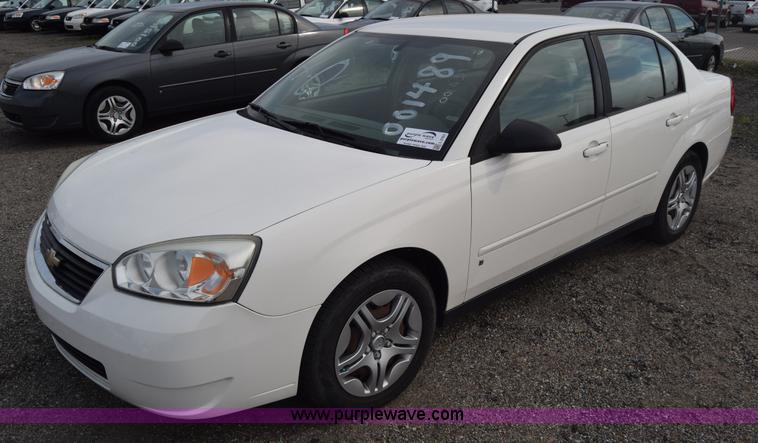 image for item L3763 2007 Chevrolet Malibu LS