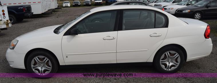 image for item L3763 2007 Chevrolet Malibu LS
