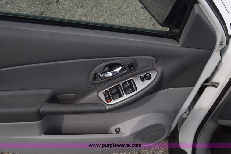 image for item L3763 2007 Chevrolet Malibu LS
