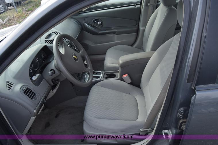 image for item L3764 2007 Chevrolet Malibu LS