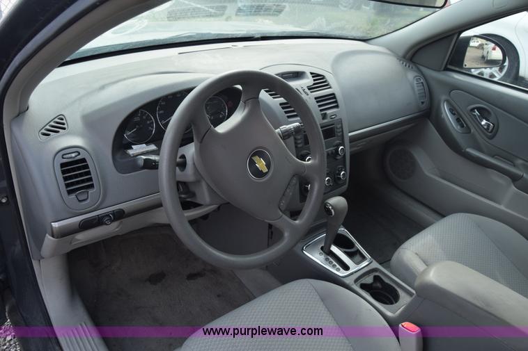 image for item L3764 2007 Chevrolet Malibu LS