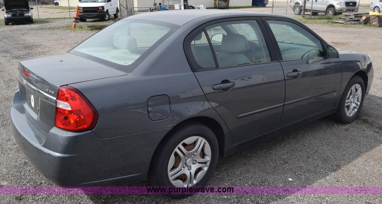 image for item L3765 2007 Chevrolet Malibu LS