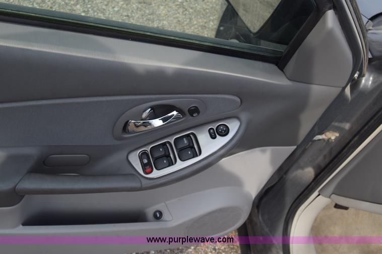 image for item L3765 2007 Chevrolet Malibu LS