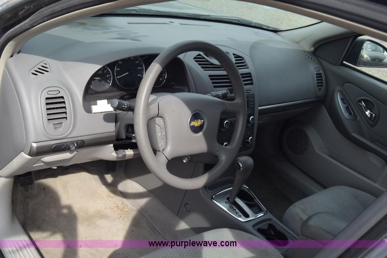 image for item L3765 2007 Chevrolet Malibu LS