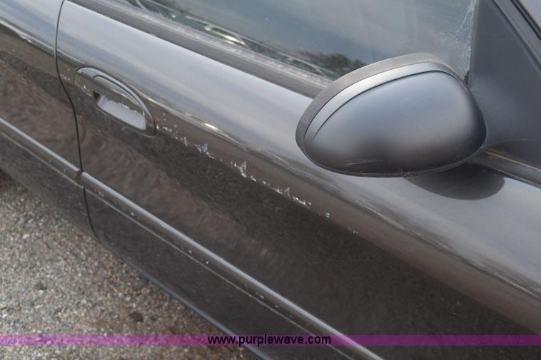 image for item L3766 2006 Ford Taurus SE