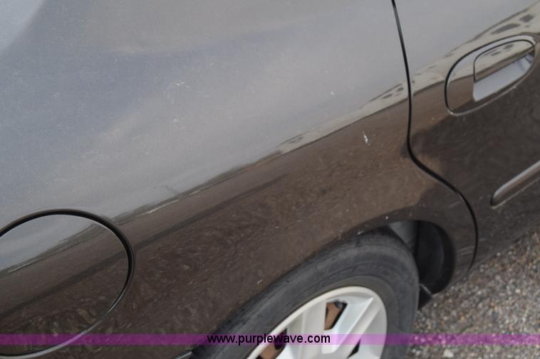 image for item L3766 2006 Ford Taurus SE