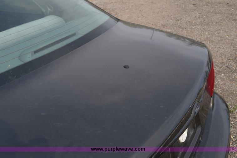 image for item L3766 2006 Ford Taurus SE