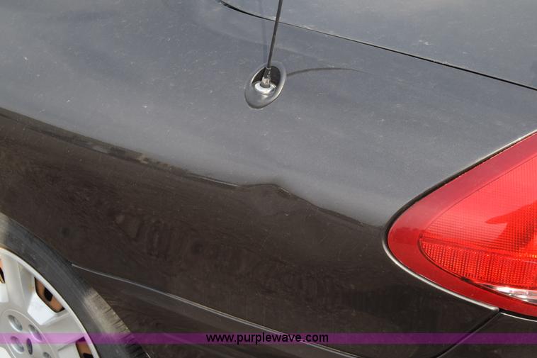 image for item L3766 2006 Ford Taurus SE