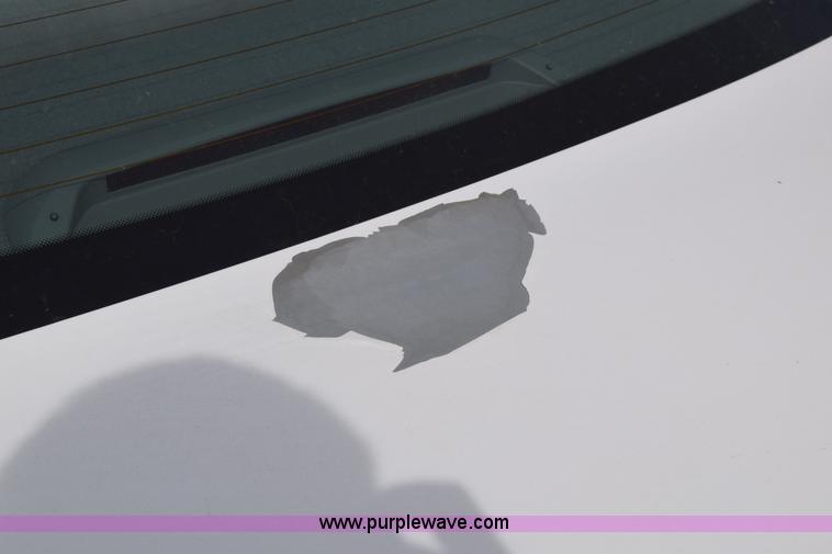 image for item L3767 2006 Ford Taurus SE