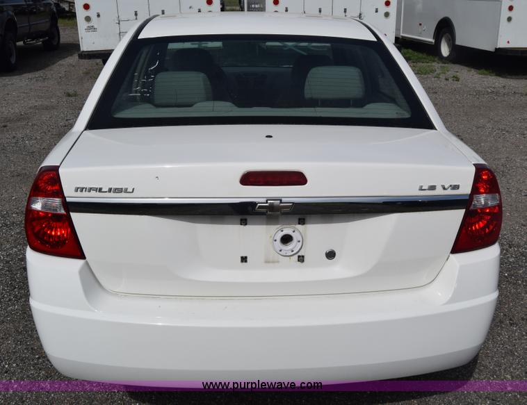 image for item L3769 2007 Chevrolet Malibu LS