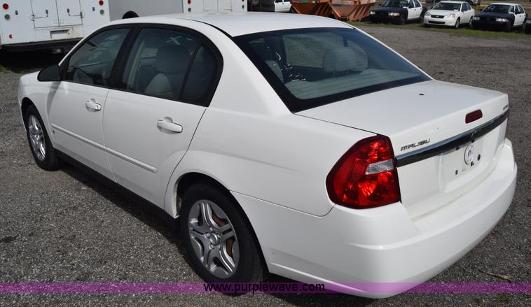 image for item L3769 2007 Chevrolet Malibu LS