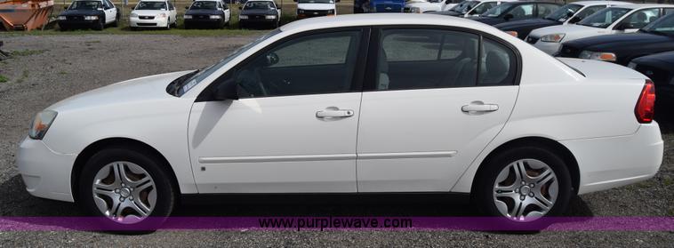 image for item L3769 2007 Chevrolet Malibu LS