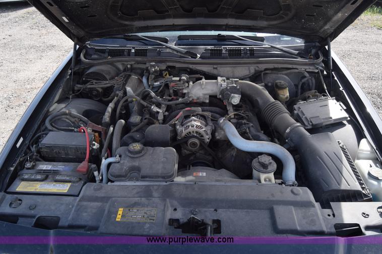 image for item L3770 2009 Ford Crown Victoria Police Interceptor