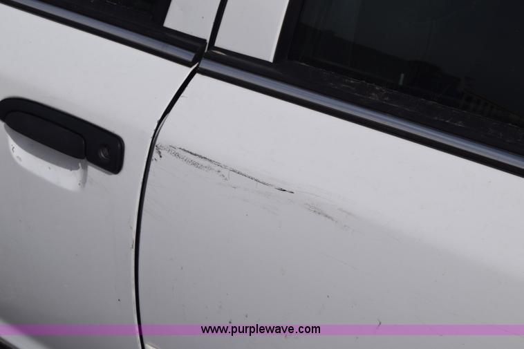 image for item L3770 2009 Ford Crown Victoria Police Interceptor