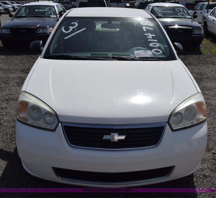 image for item L3772 2007 Chevrolet Malibu LS