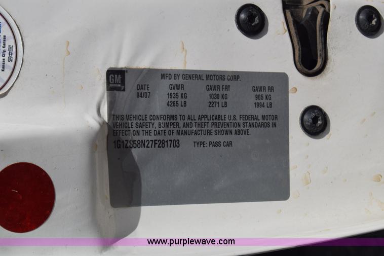 image for item L3772 2007 Chevrolet Malibu LS